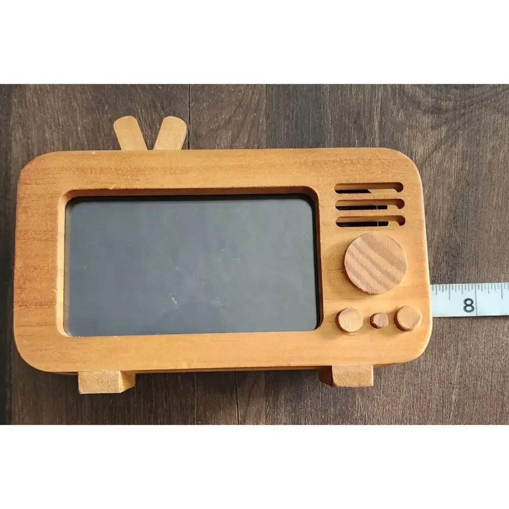 Wooden Retro Television Hands Free Cellphone Holder